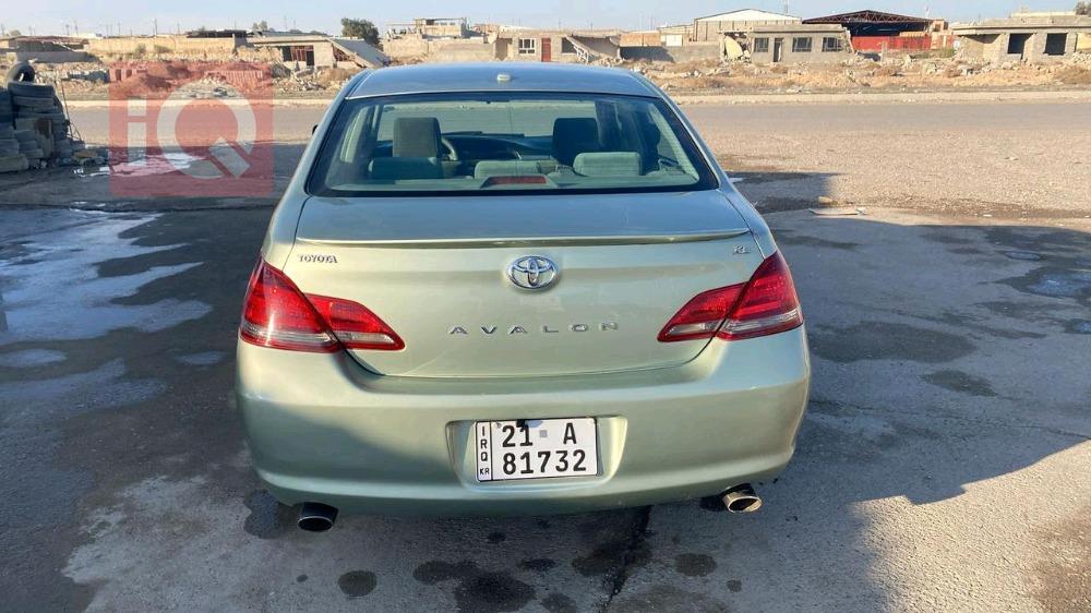 Toyota Avalon